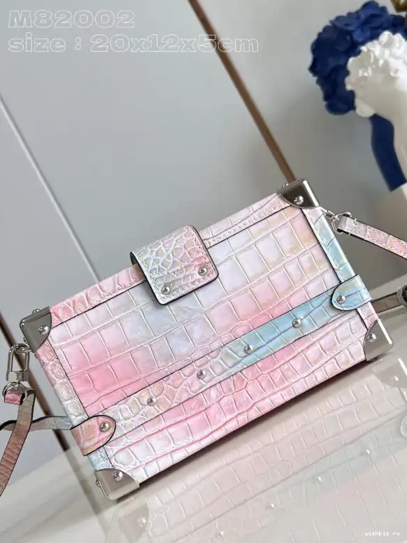 WIS MALLE PETITE LOUIS VUITTON 0518